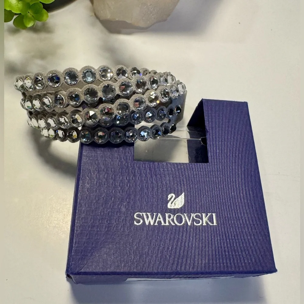 Swarovski Grey Power Slake Collection 3 Strand Crystal Bracelet NIB - Picture 3 of 13